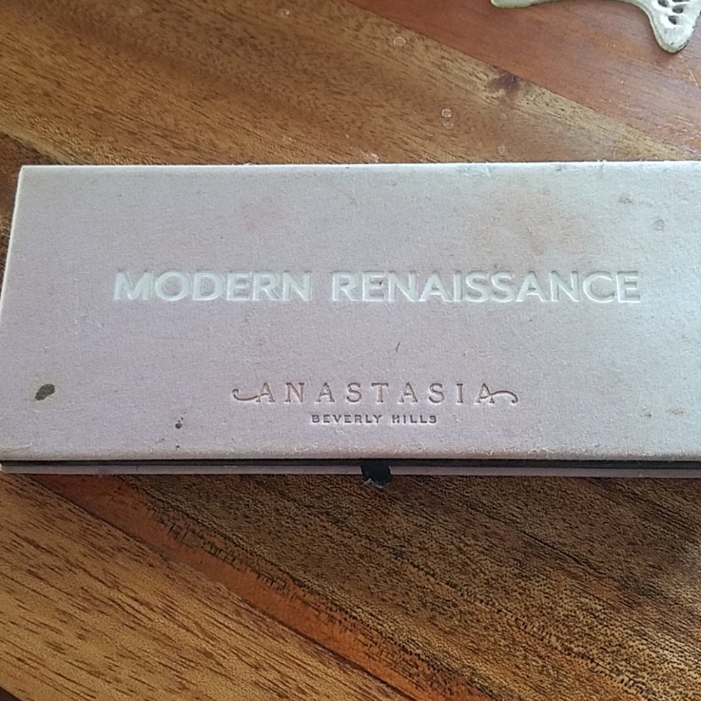 Anastasia beverly hills modern renaissance palette